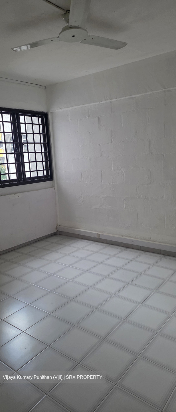 Blk 228 Bukit Batok Central (Bukit Batok), HDB 3 Rooms #585573721